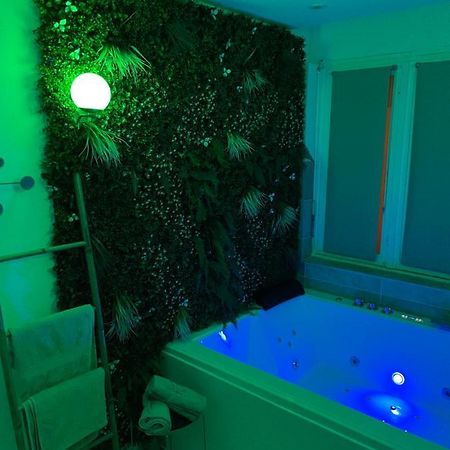 L'Extasia Appartement,Spa Jacuzzi Grenoble Eksteriør billede